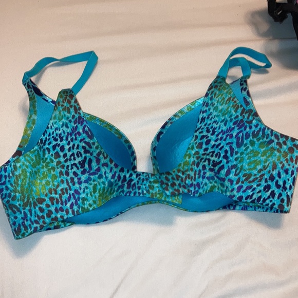 Women’s Victoria’s Secret Incredible blue Leopard print push up bra - Picture 3 of 4